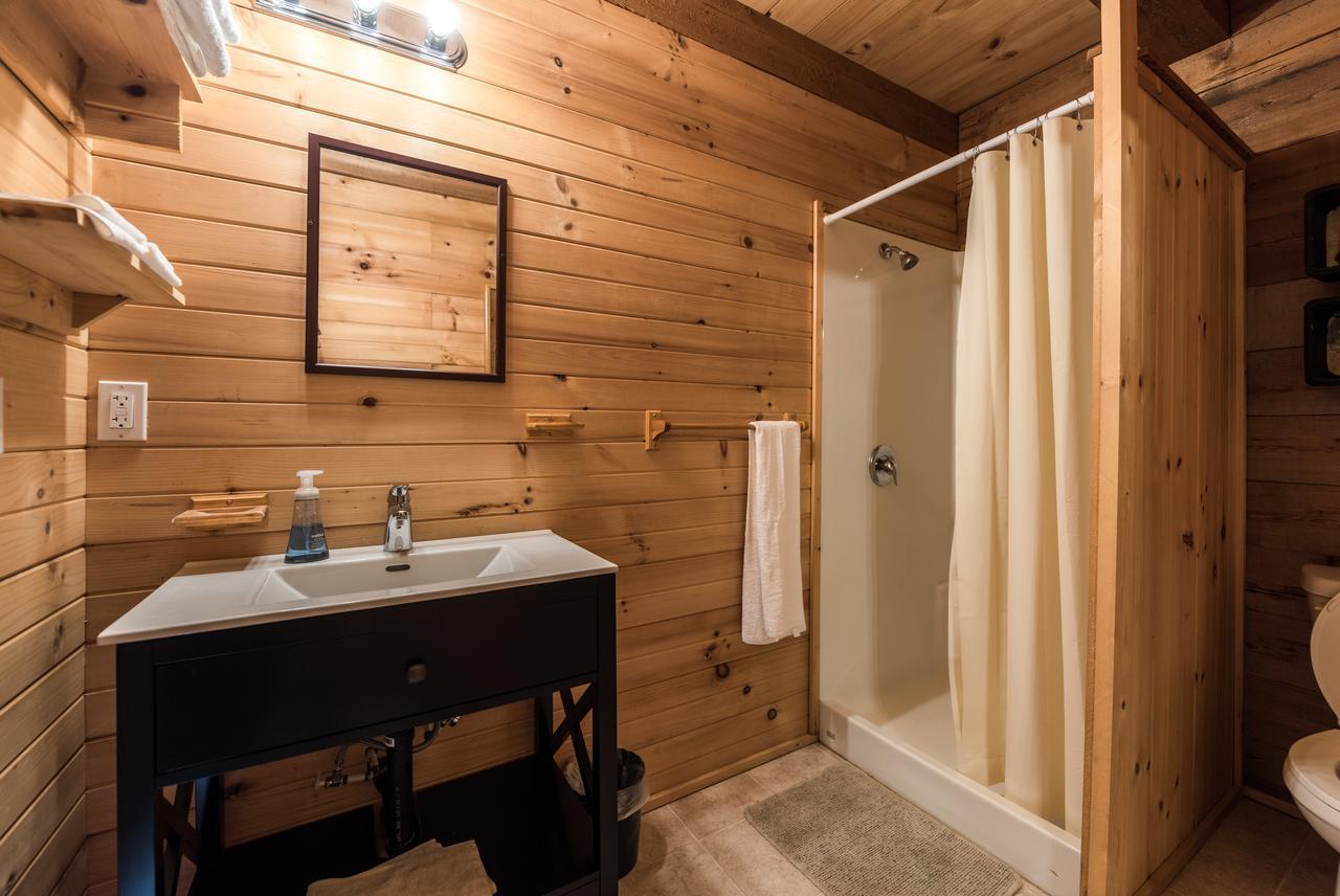 Homfray Lodge Desolation Sound Екстер'єр фото